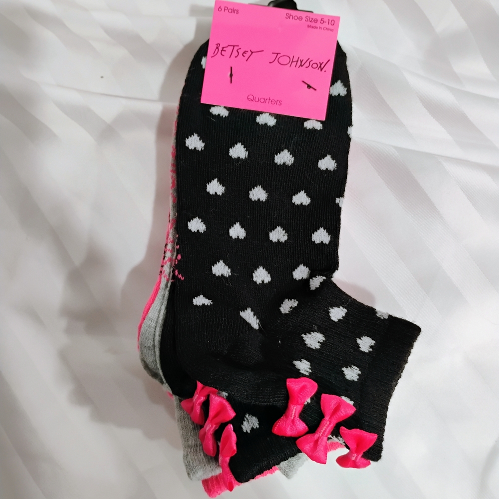 Betsey Johnson Black and Pink Socks Set Of 6